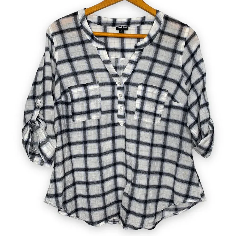 3/$20 Torrid women's plus size white plaid Harper three quarter sleeve top 0X - Picture 1 of 9